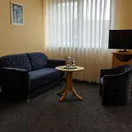 Warias Am Geiseltalsee - Naehe Merseburg Und Muecheln 3* Braunsbedra