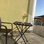 Warias Am Geiseltalsee - Naehe Merseburg Und Muecheln Отель