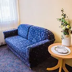 Szálloda Warias Am Geiseltalsee - Naehe Merseburg Und Muecheln