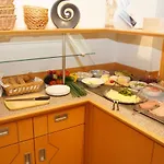 Отель Warias Am Geiseltalsee - Naehe Merseburg Und Muecheln Braunsbedra