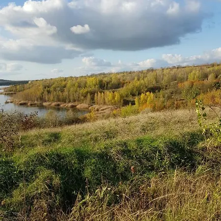 Warias Am Geiseltalsee - Naehe Merseburg Und Muecheln Braunsbedra