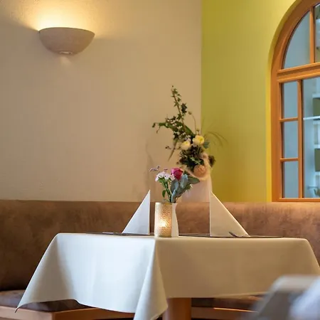 Warias & Restaurant Braunsbedra