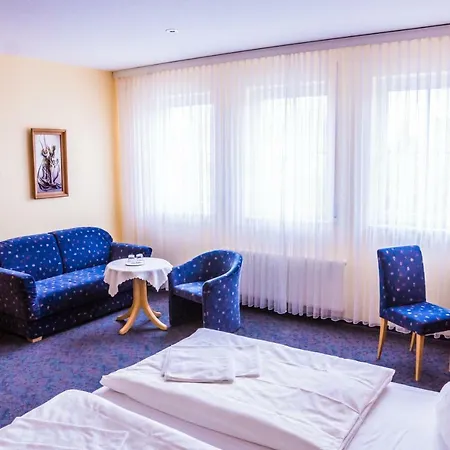 Hotel Warias & Restaurant Braunsbedra