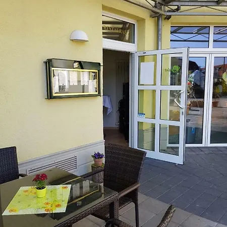 Warias & Restaurant Hotel Braunsbedra
