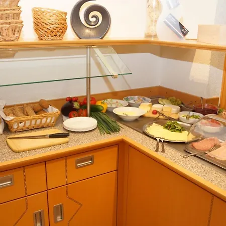 Hotel Warias & Restaurant Braunsbedra