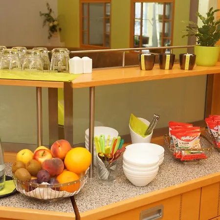 Warias Hotel&restaurant Am Geiseltalsee - Nähe Merseburg 3*