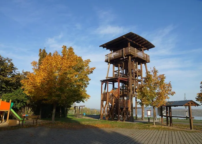 Отель Warias Am Geiseltalsee - Naehe Merseburg Und Muecheln 3*