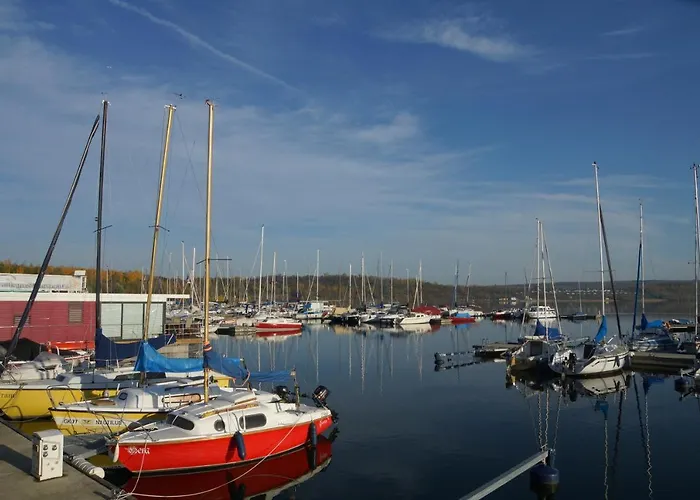 Warias Am Geiseltalsee - Naehe Merseburg Und Muecheln Hotell 3*