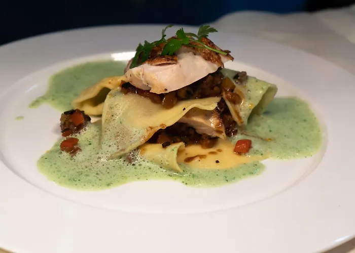 Warias Am Geiseltalsee - Naehe Merseburg Und Muecheln Отель