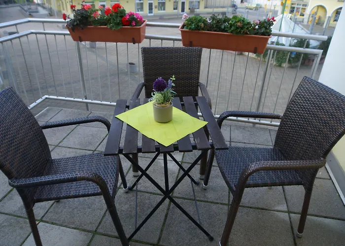 Warias Am Geiseltalsee - Naehe Merseburg Und Muecheln 3*