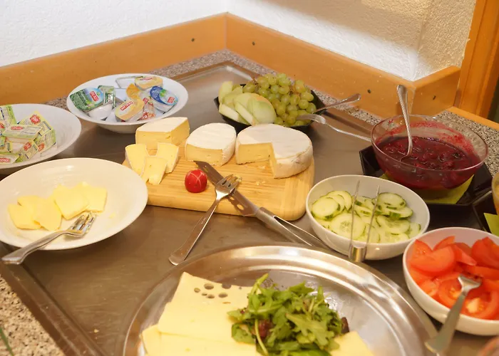 Warias Am Geiseltalsee - Naehe Merseburg Und Muecheln Hotell 3*