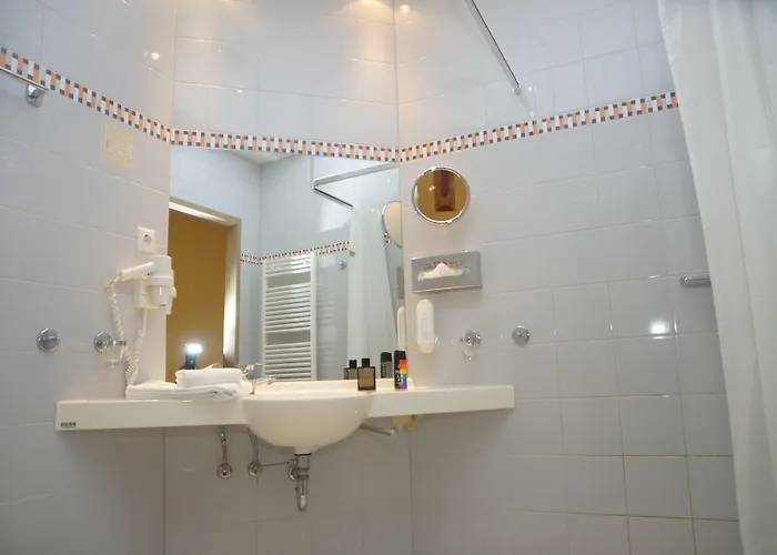 Warias Am Geiseltalsee - Naehe Merseburg Und Muecheln Отель Braunsbedra