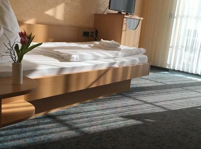 Warias Am Geiseltalsee - Naehe Merseburg Und Muecheln 3* Braunsbedra