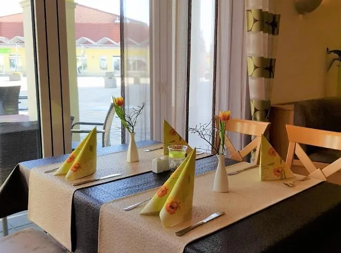 Warias Am Geiseltalsee - Naehe Merseburg Und Muecheln 3* Braunsbedra